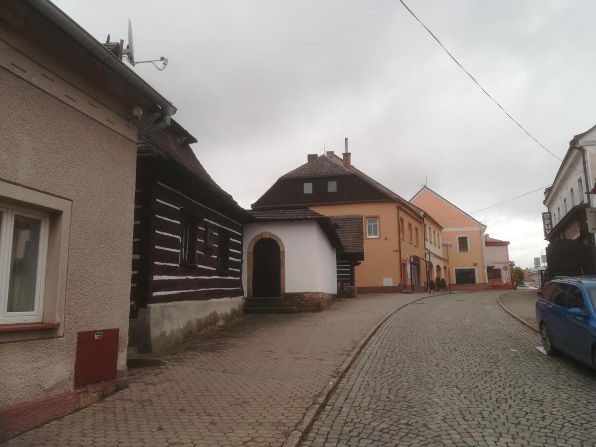 Česká Skalice Apartmany Pod Baruncinou Skolou מראה חיצוני תמונה
